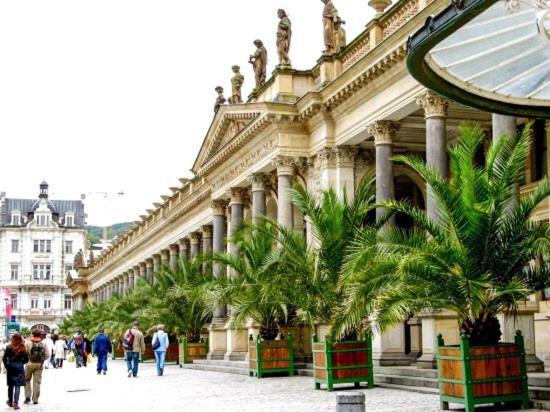 Apartman Alena Karlovy Vary Luaran gambar