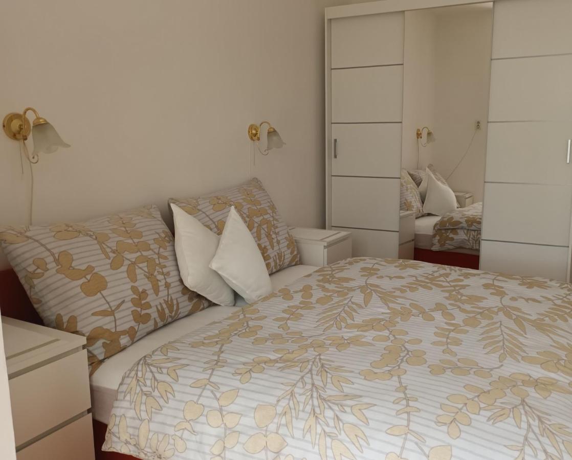Apartman Alena Karlovy Vary Luaran gambar