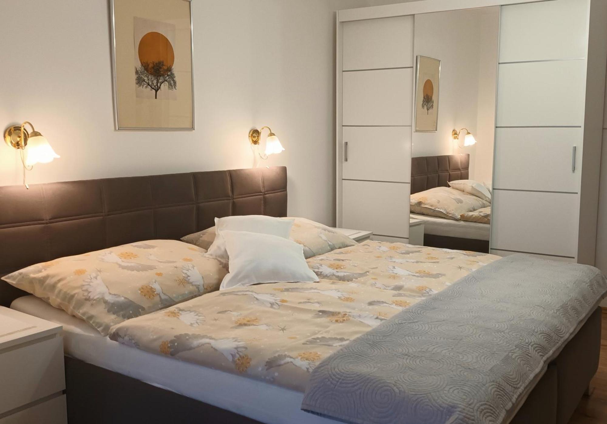 Apartman Alena Karlovy Vary Luaran gambar