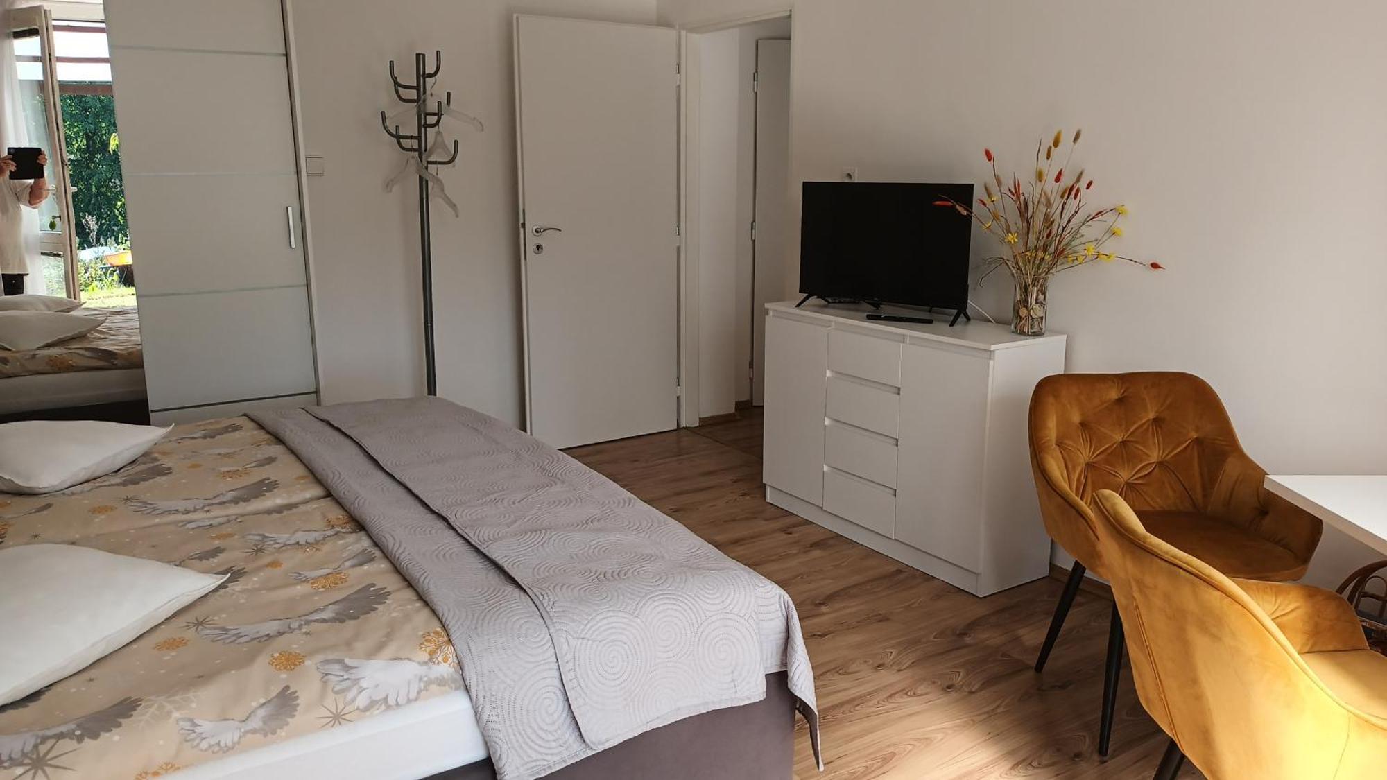 Apartman Alena Karlovy Vary Luaran gambar